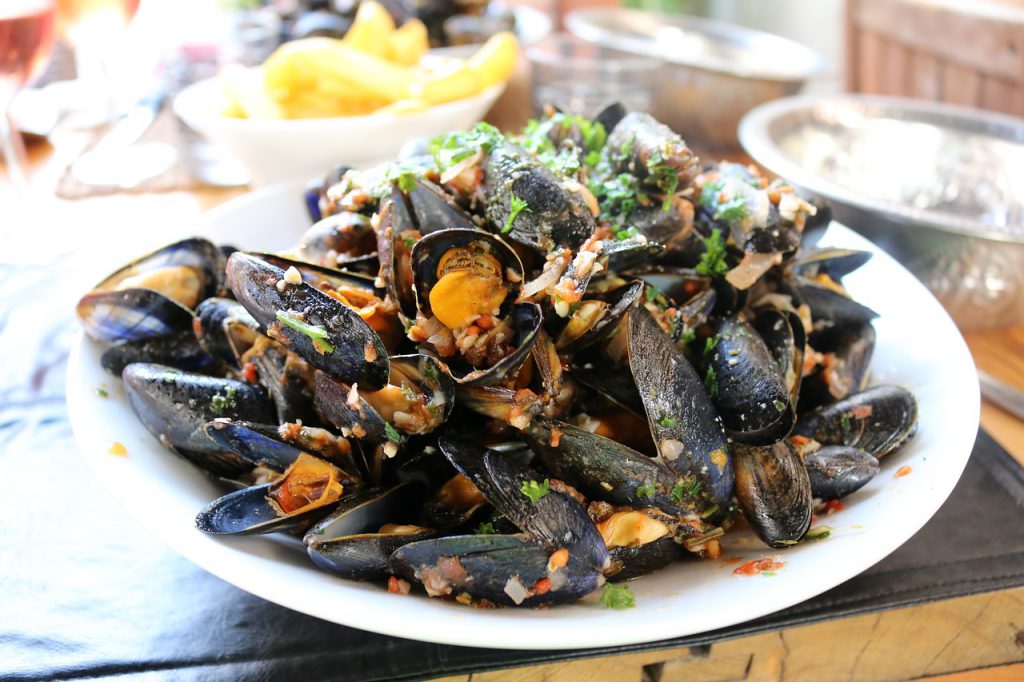 a delicious plate of mussels