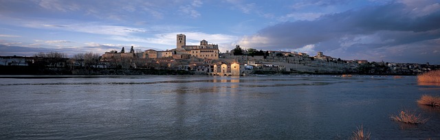 Zamora and the river Duero